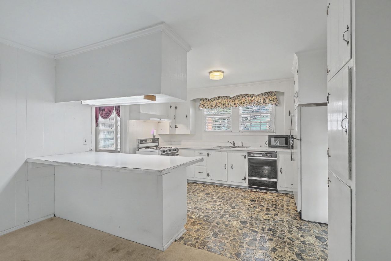 427 Carn Street Photo 26