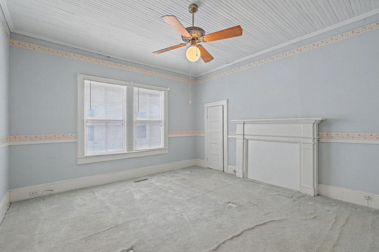 427 Carn Street Photo 35