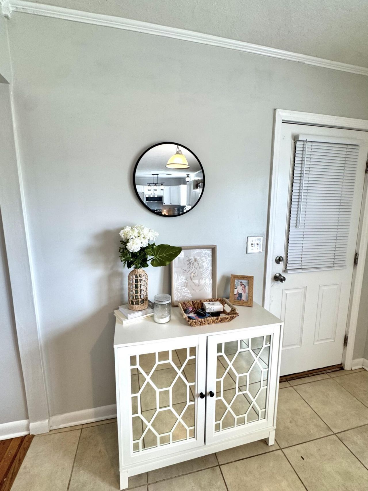 115 Camelot Drive Photo 10