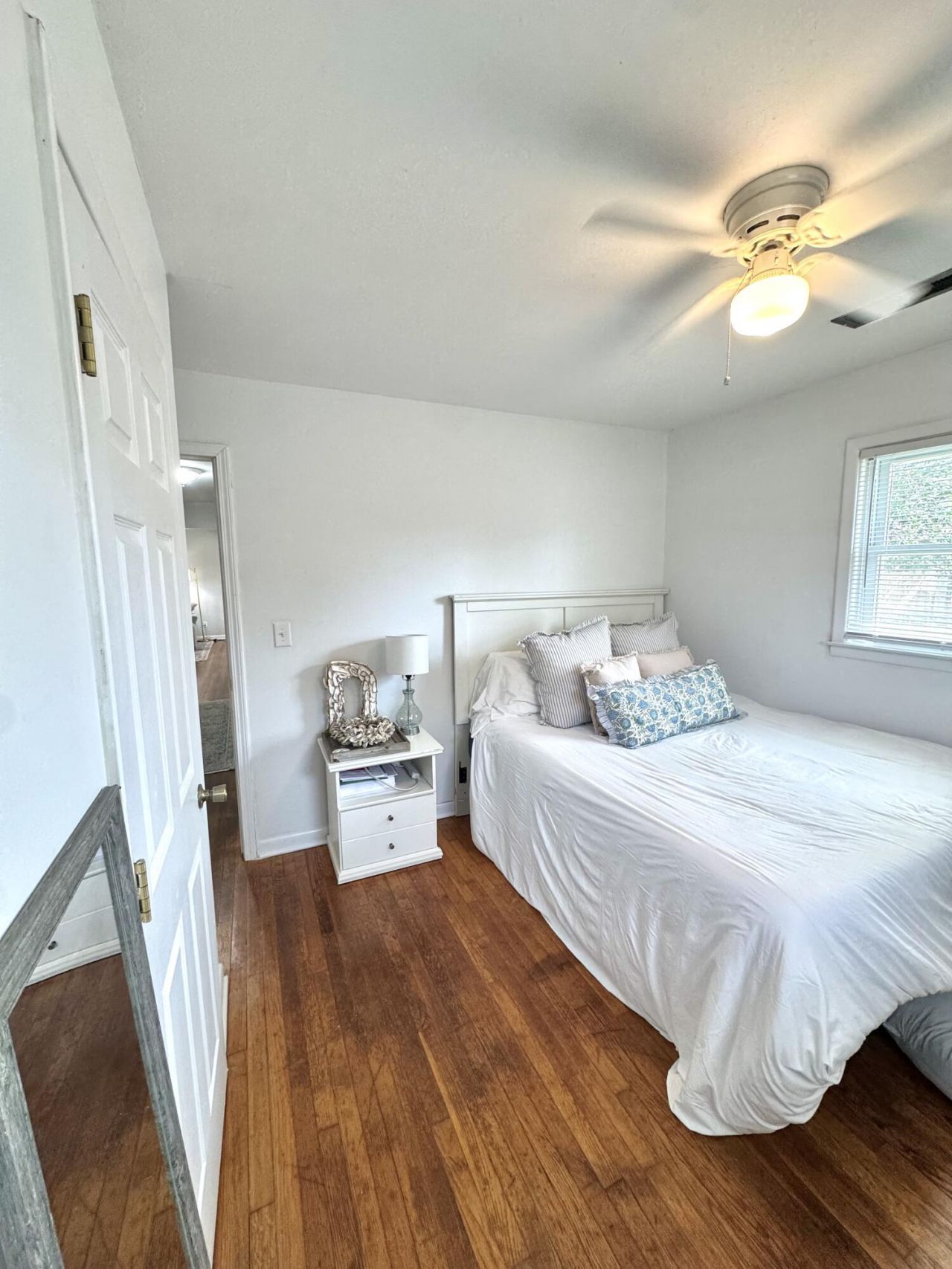 115 Camelot Drive Photo 14