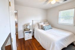 115 Camelot Drive photo 4