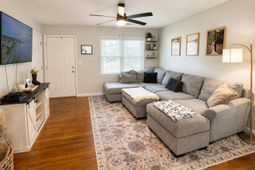115 Camelot Drive photo 4