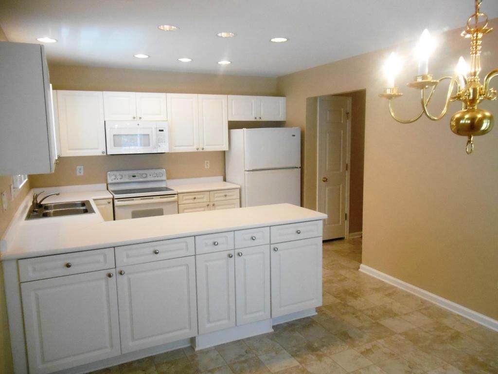 4841 Habersham Lane Photo 7