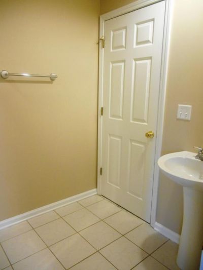 4841 Habersham Lane Photo 9