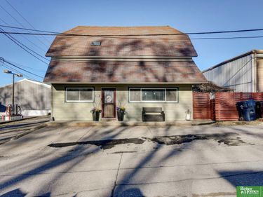 104 S Chicago Street, Weeping Water, NE 68463