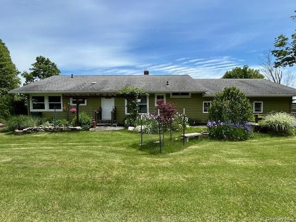 329 Mountain Road, Bloomingburg, NY 12721