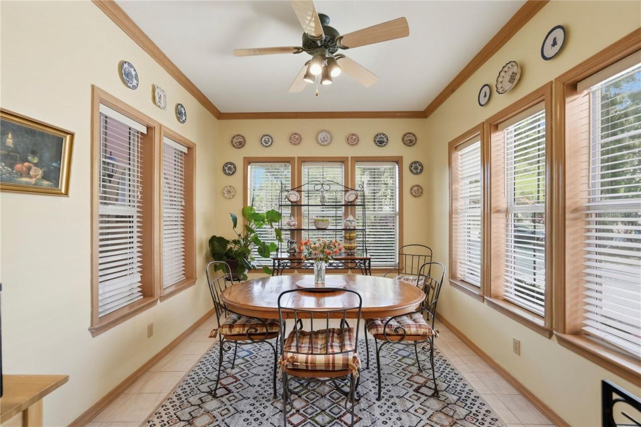 100 72nd Street S, Saint Petersburg, FL 33707 Photo