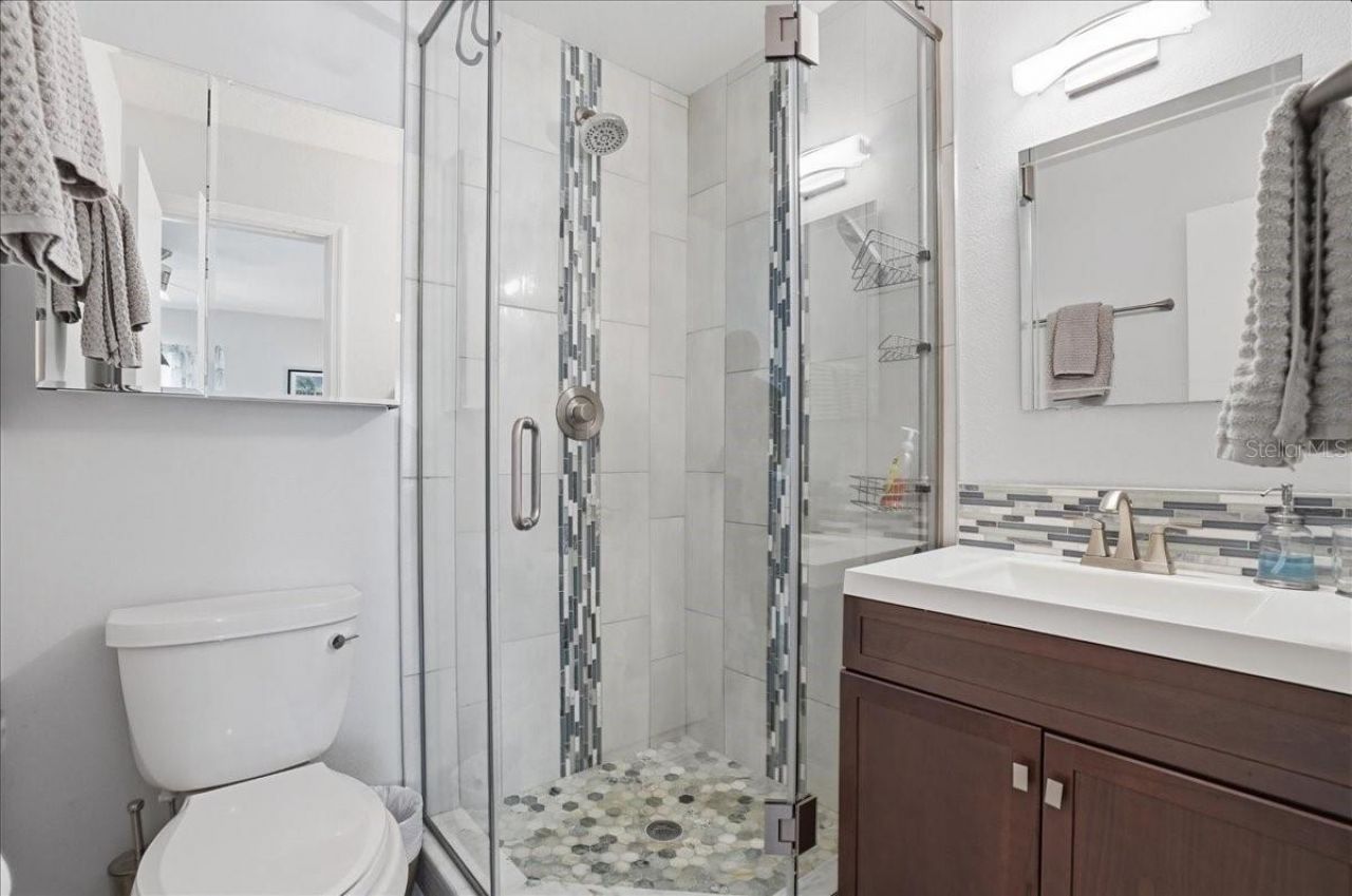 205 Pompano Drive Se, Unit B, Saint Petersburg, FL 33705 Photo