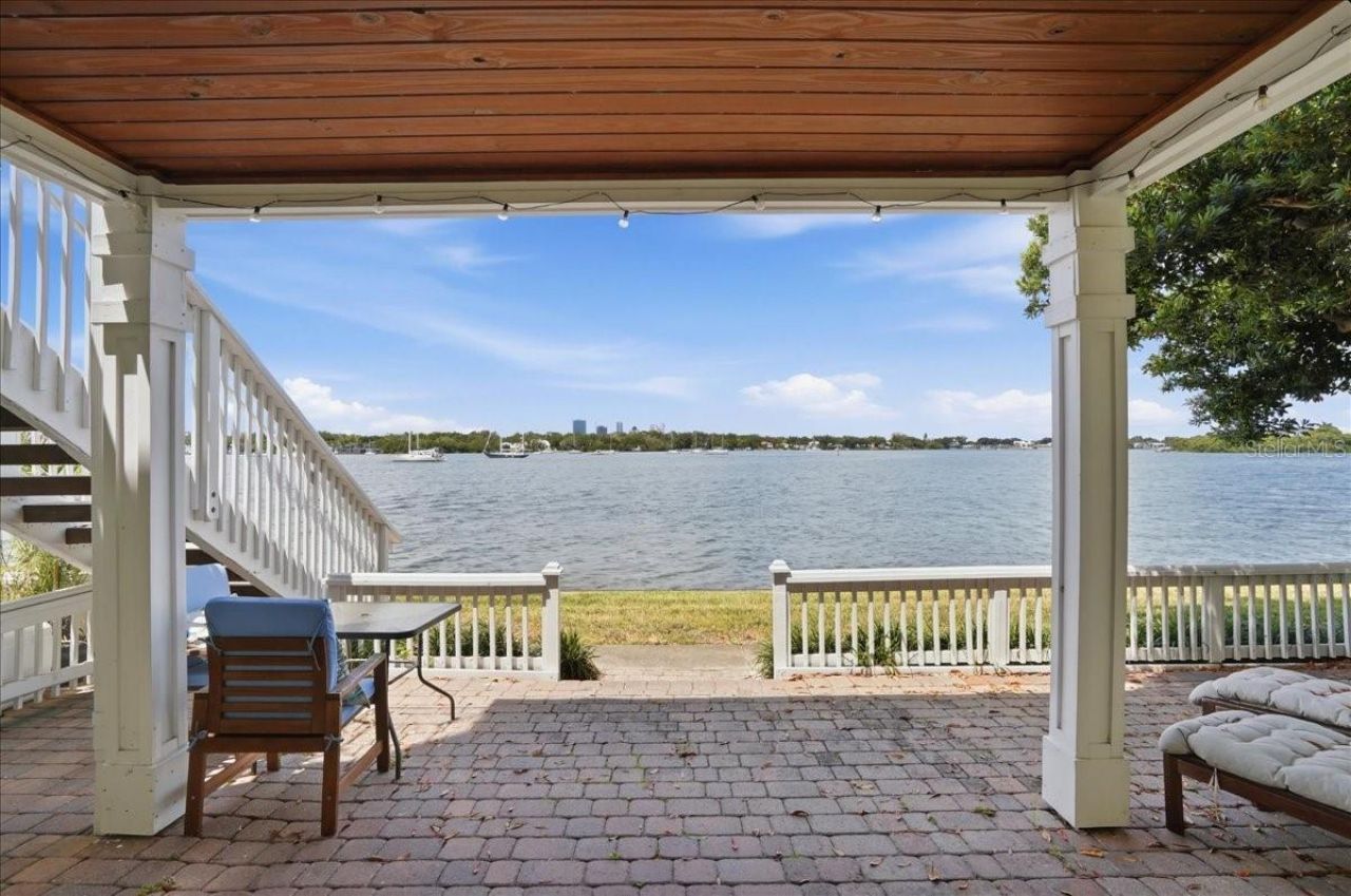 205 Pompano Drive Se, Unit B, Saint Petersburg, FL 33705 Photo
