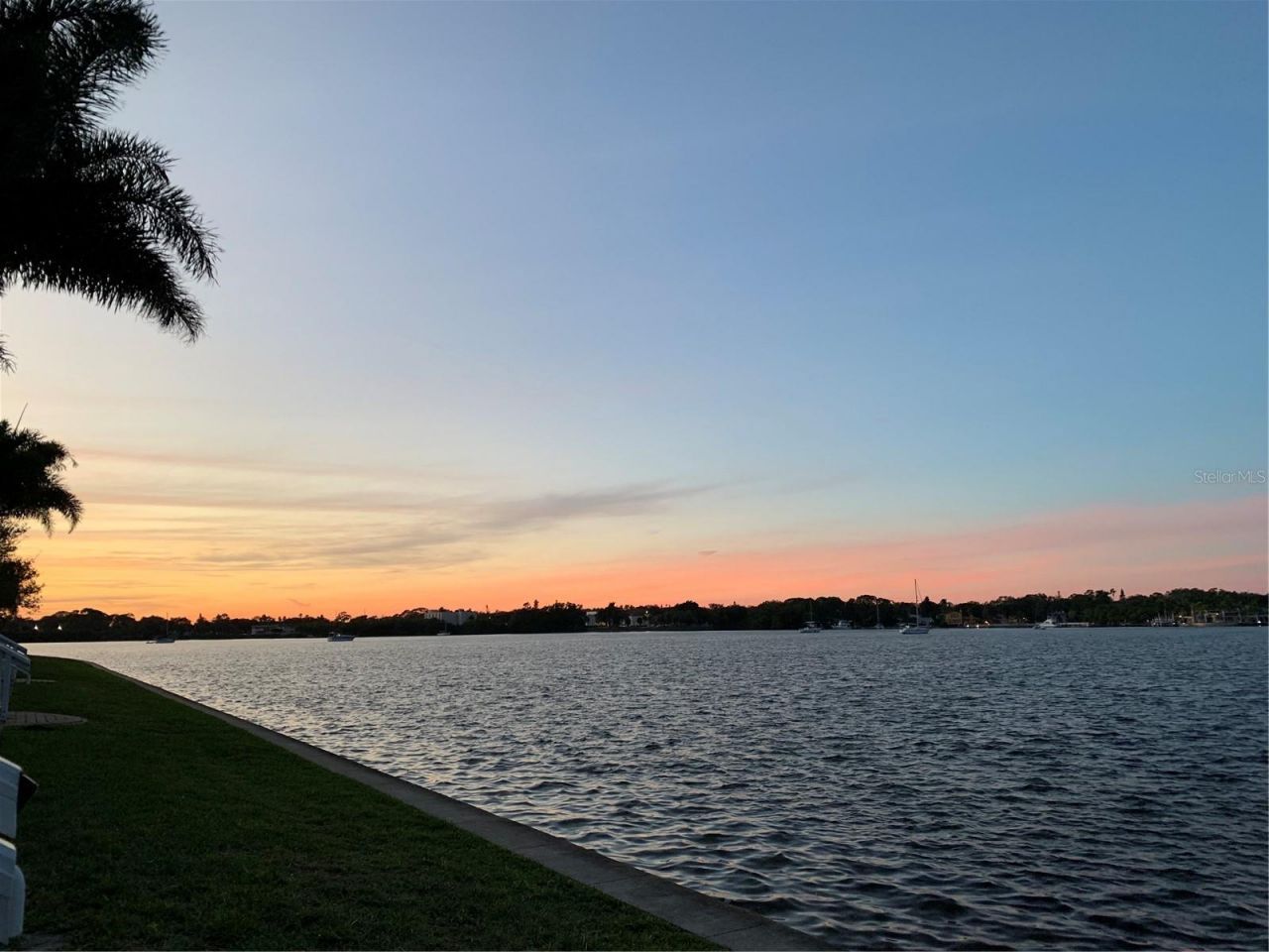 205 Pompano Drive Se, Unit B, Saint Petersburg, FL 33705 Photo