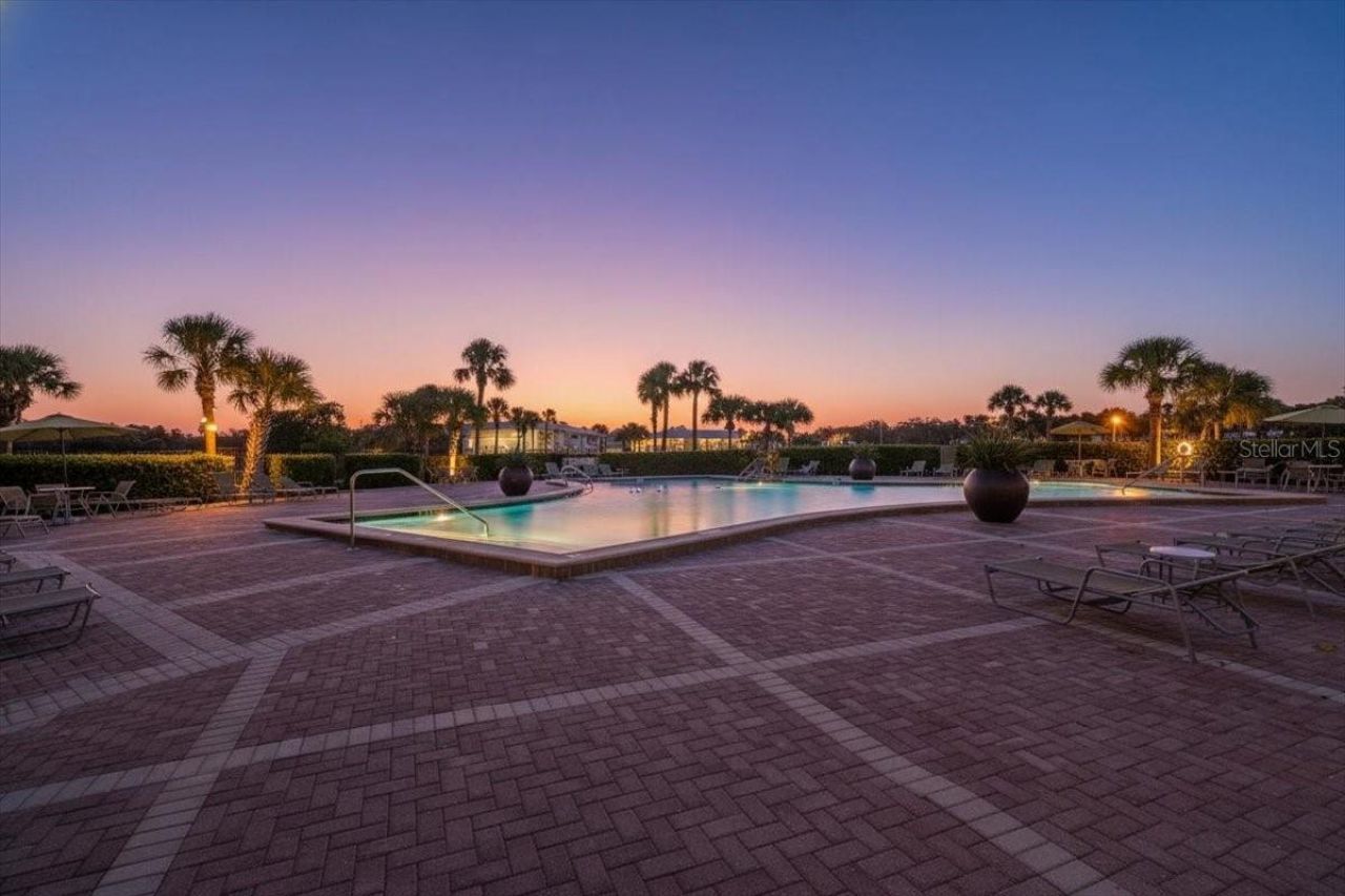 205 Pompano Drive Se, Unit B, Saint Petersburg, FL 33705 Photo