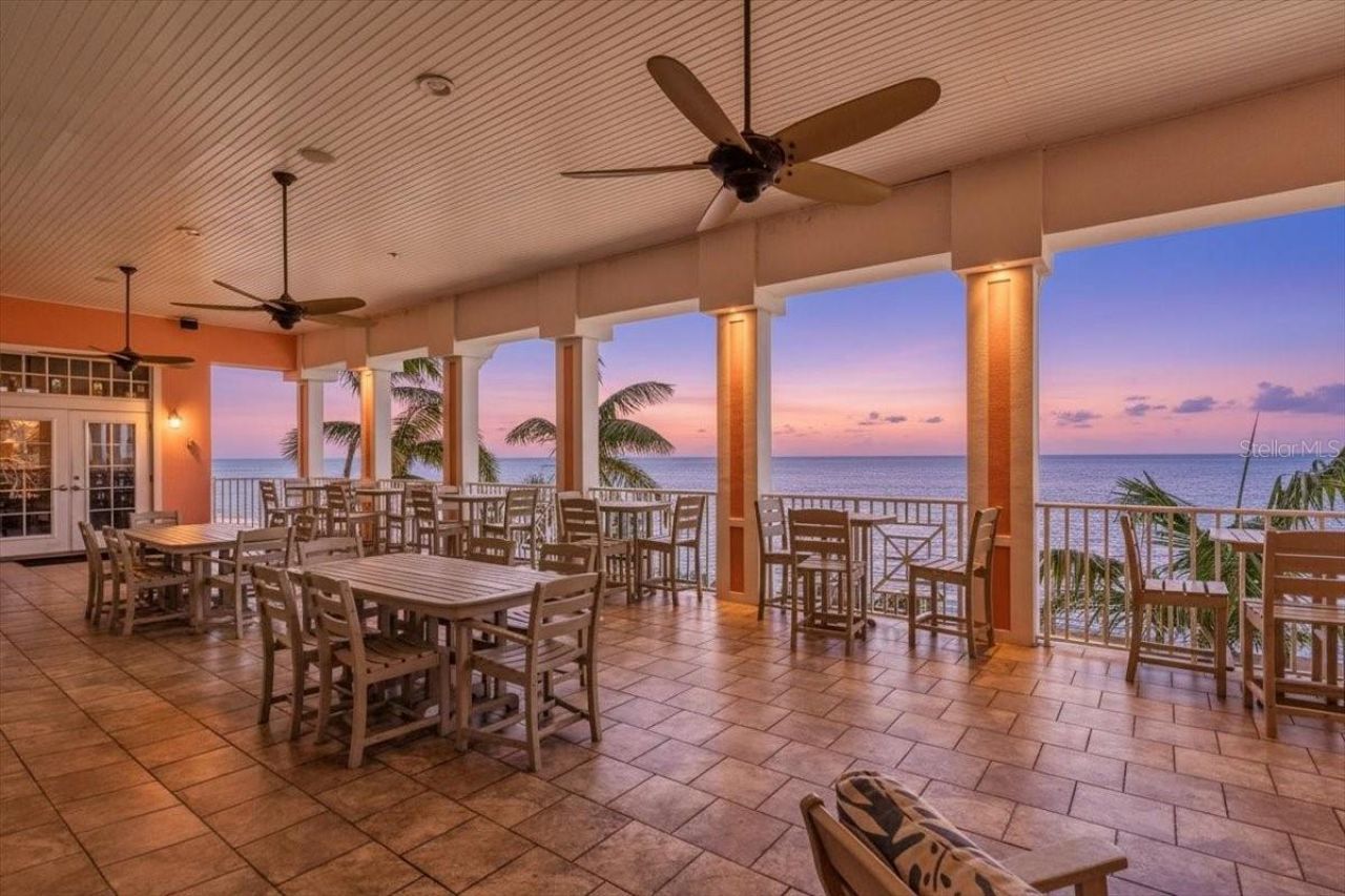 205 Pompano Drive Se, Unit B, Saint Petersburg, FL 33705 Photo