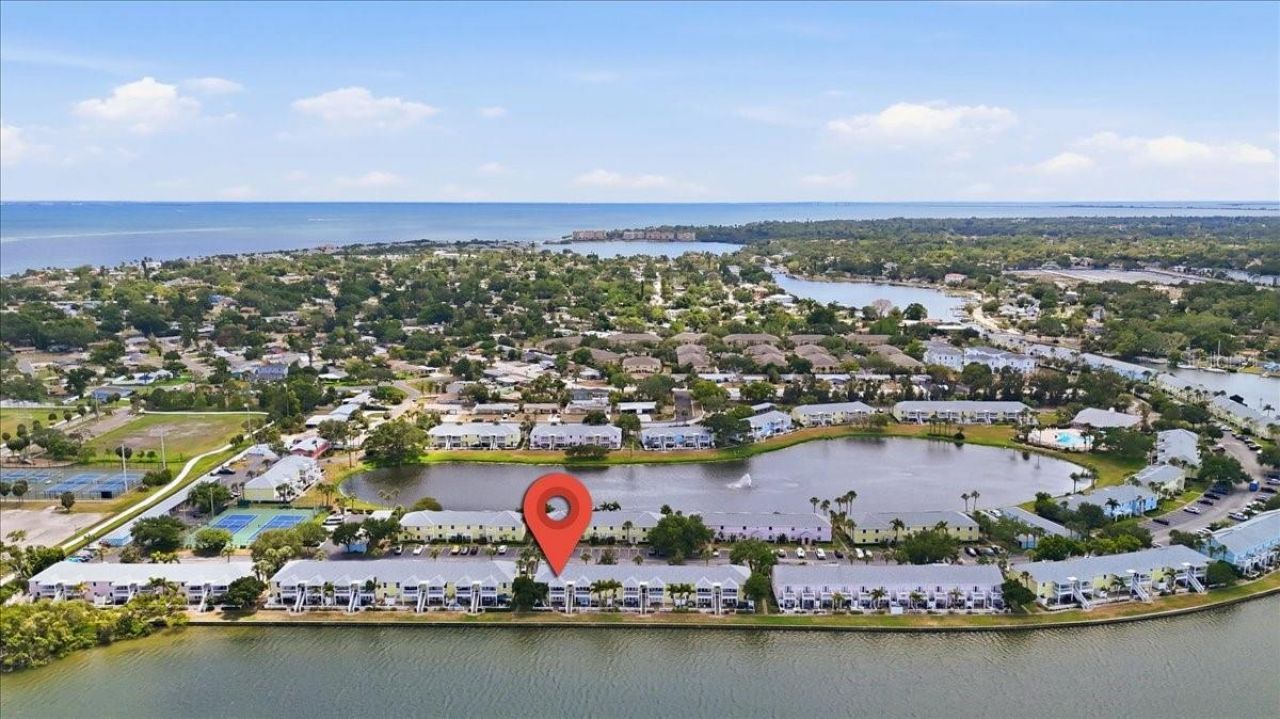 205 Pompano Drive Se, Unit B, Saint Petersburg, FL 33705 Photo