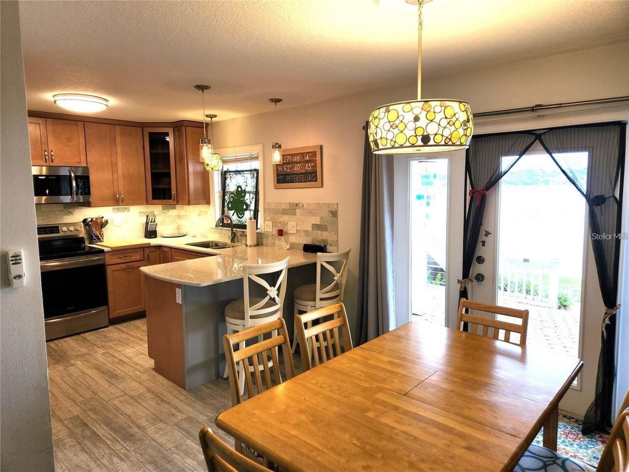 205 Pompano Drive Se, Unit B, Saint Petersburg, FL 33705 Photo