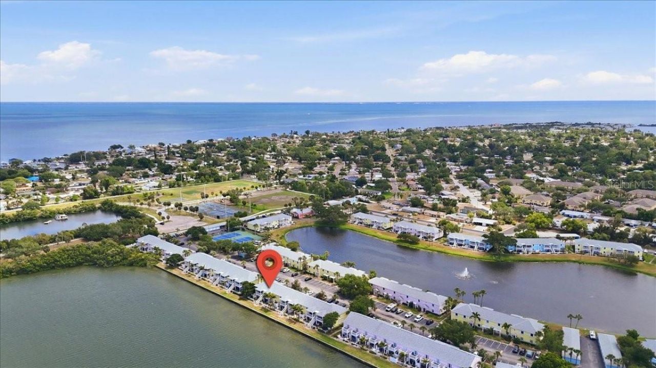 205 Pompano Drive Se, Unit B, Saint Petersburg, FL 33705 Photo