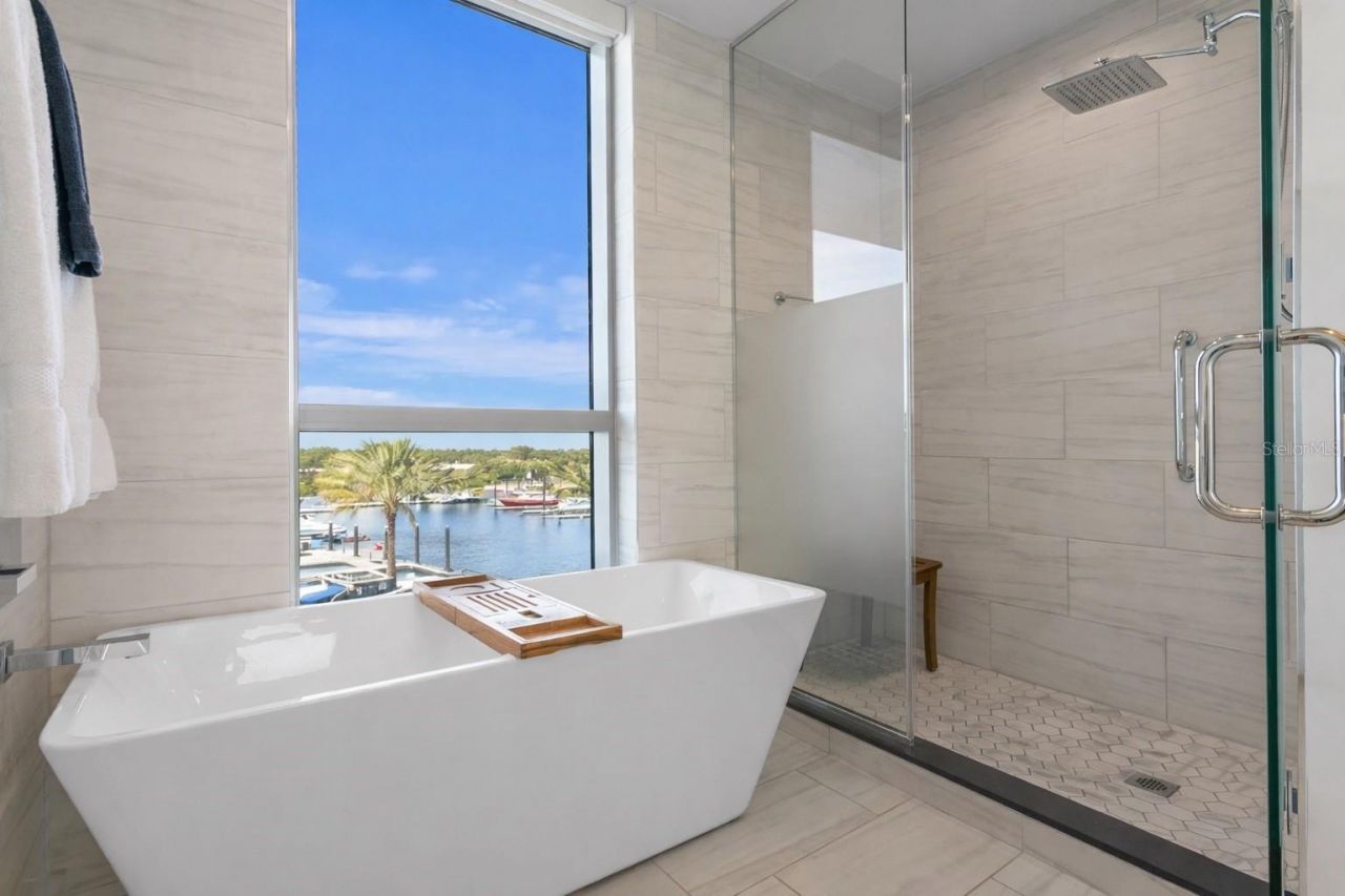 5142 Marina Way, Tampa, FL 33611 Photo