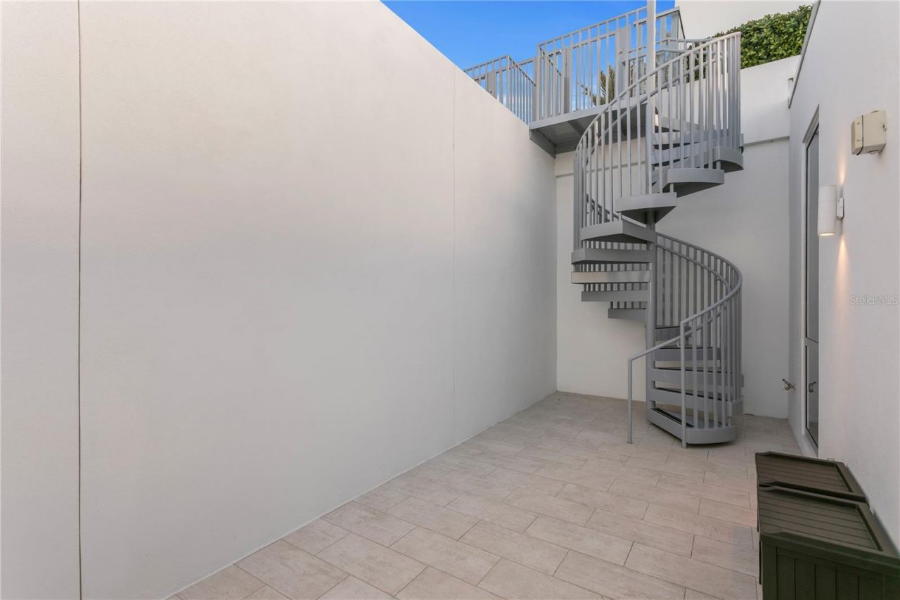 5142 Marina Way, Tampa, FL 33611 Photo