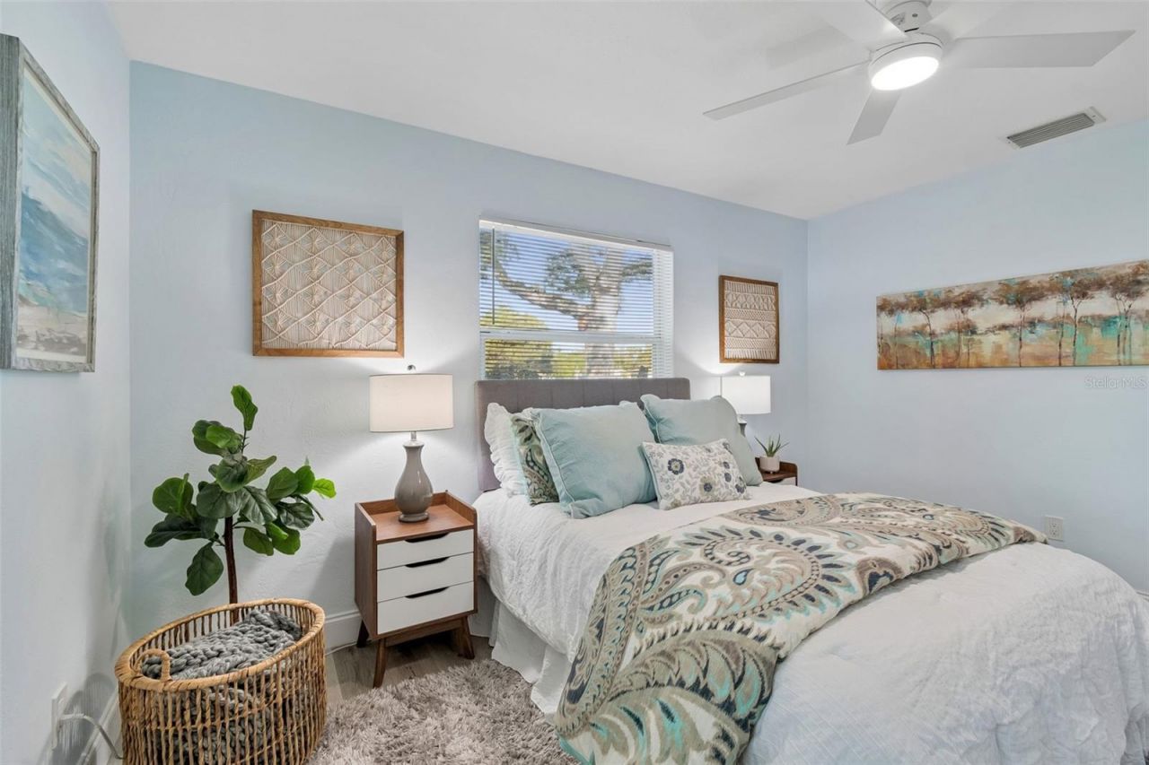 7691 14th Street N, Saint Petersburg, FL 33702 Photo