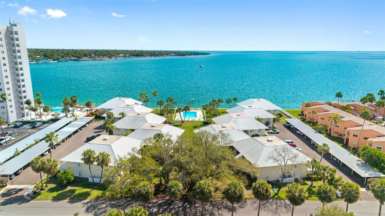 7300 Sunshine Skyway Lane S, Unit 210, Saint Petersburg, FL 33711 Photo