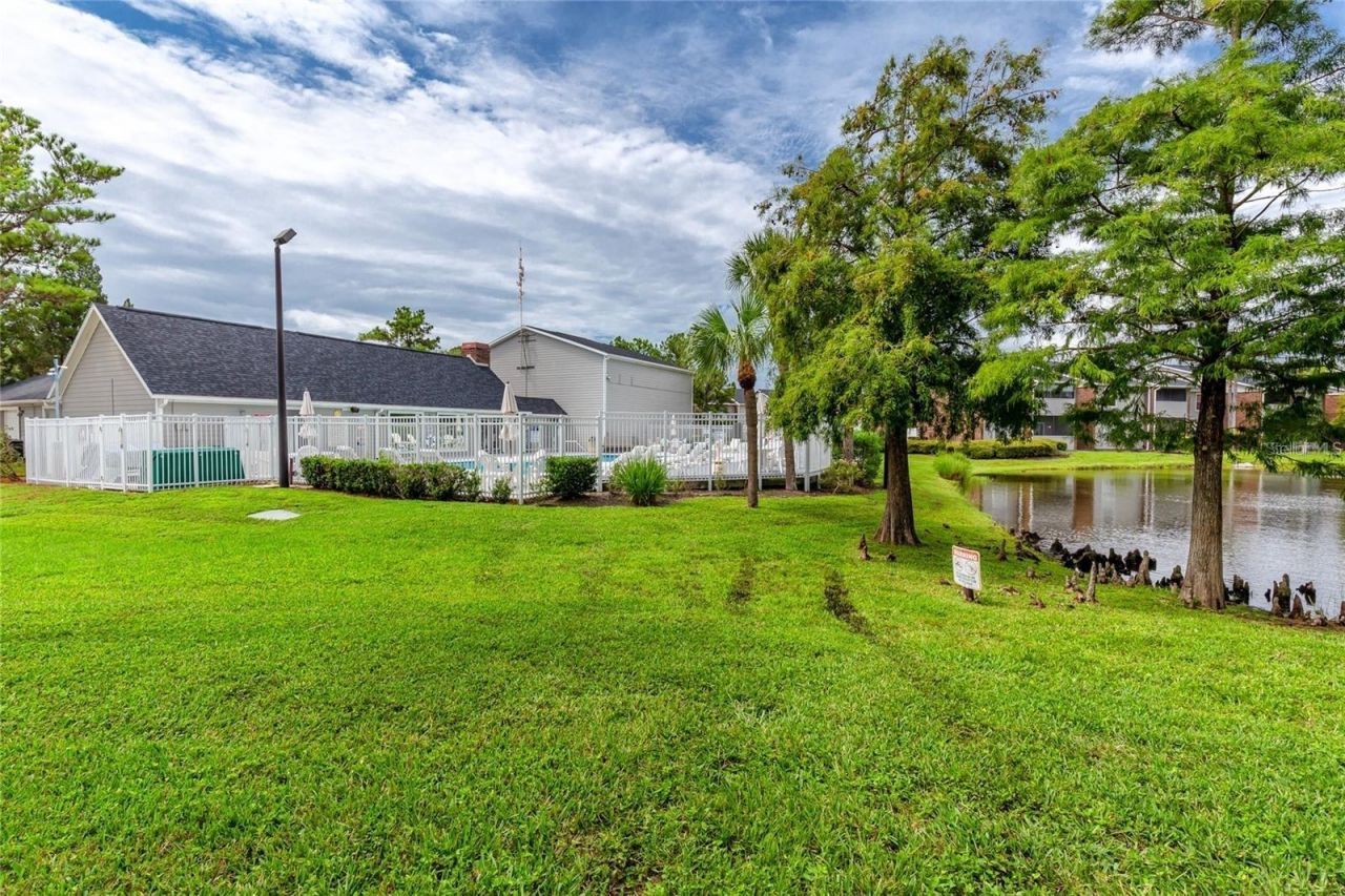 1400 Gandy Boulevard N, Unit 412, Saint Petersburg, FL 33702 Photo