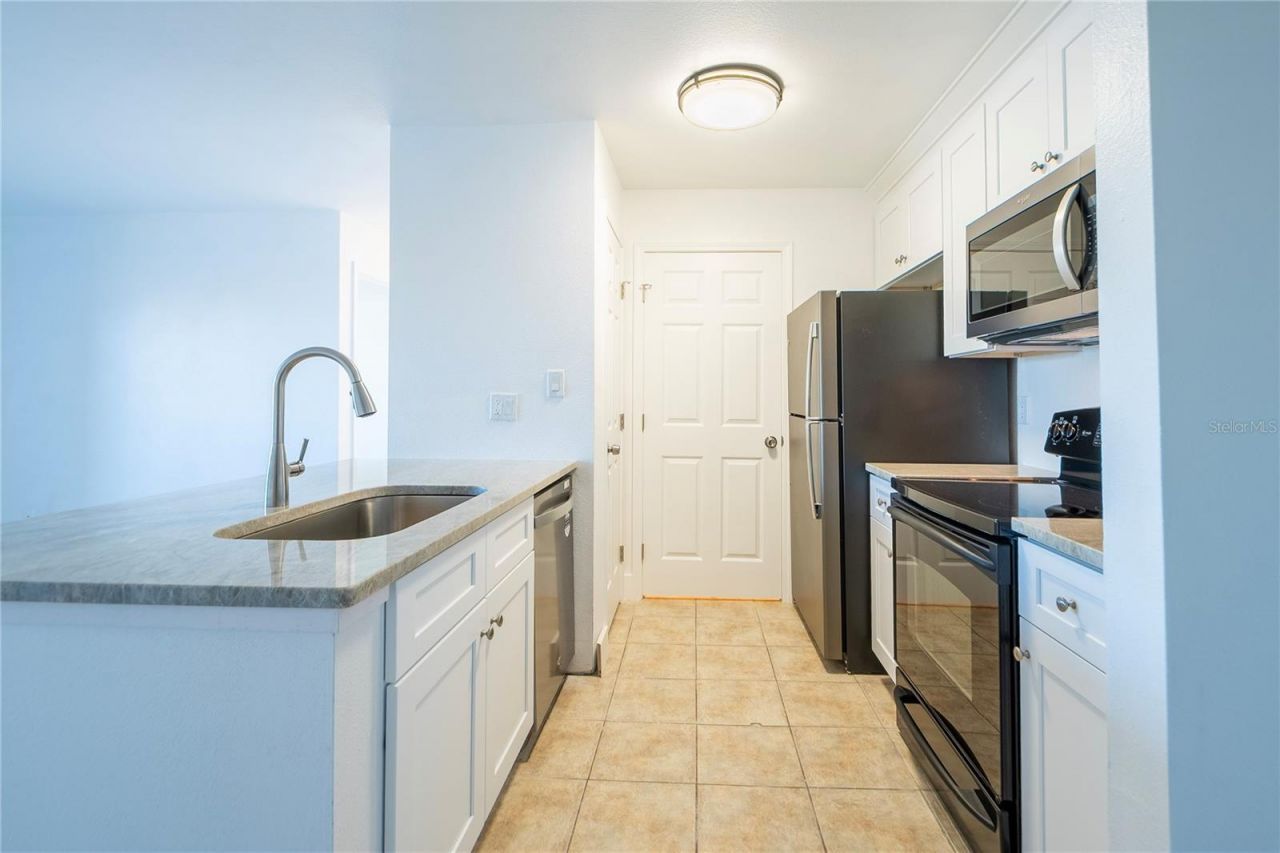 1400 Gandy Boulevard N, Unit 412, Saint Petersburg, FL 33702 Photo