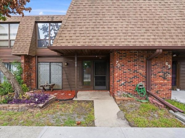 1836 N CRYSTAL LAKE DRIVE, Unit 70, LAKELAND, FL 33801