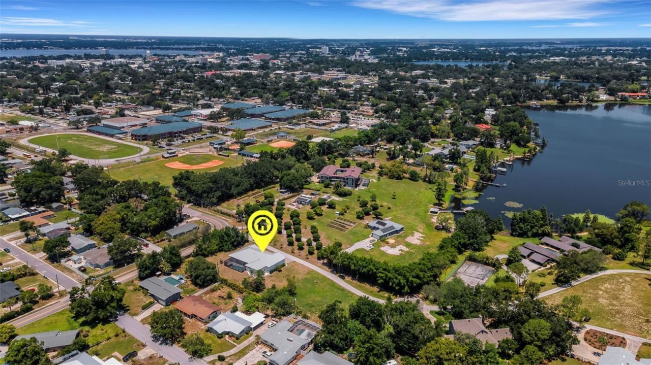 1 Brogden Court Se, Winter Haven, FL 33880 Photo