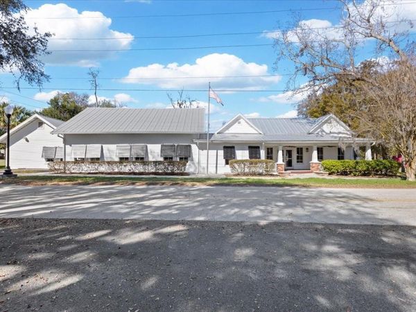 115 NW 1ST STREET , TRENTON, FL 32693