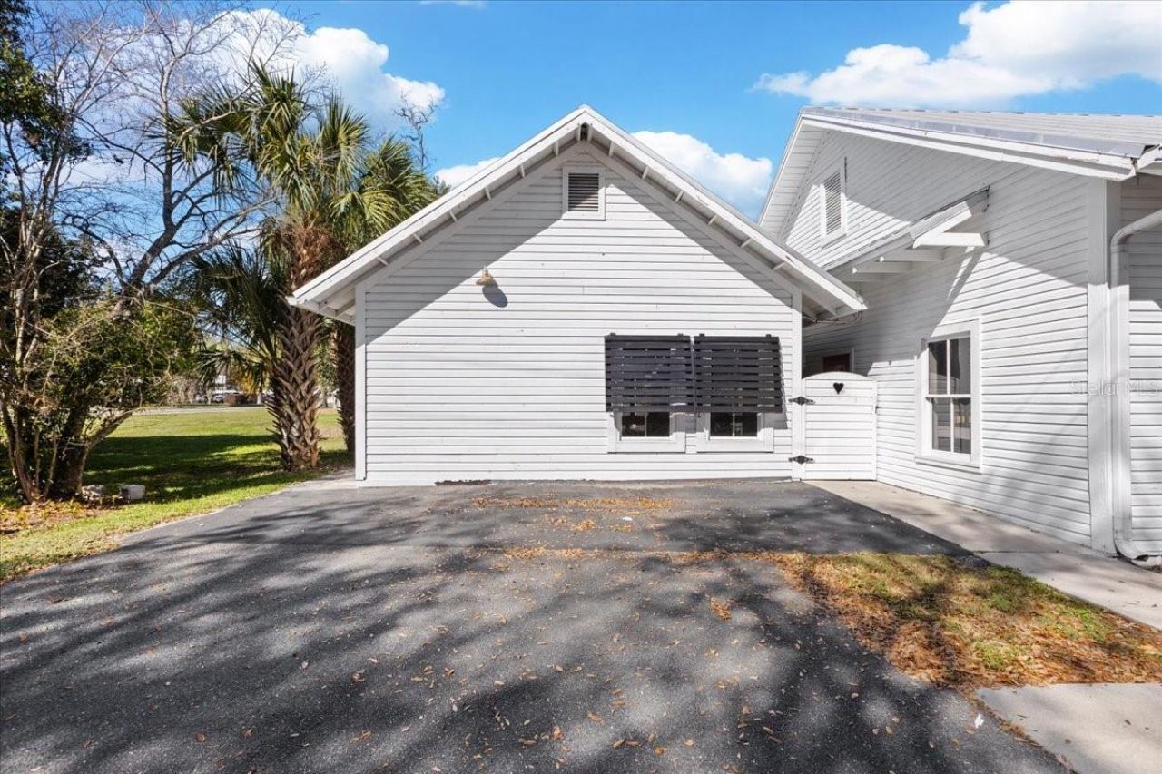 115 NW 1st Street , Trenton, FL 32693 Photo