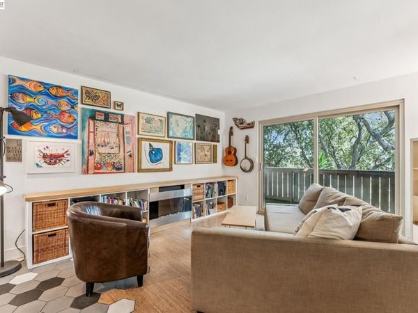 1321 Webster Street, Unit D103, Alameda, CA 94501