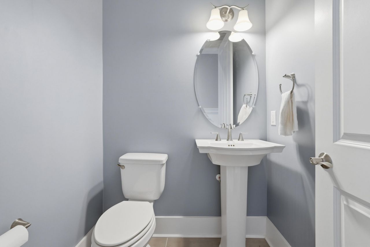 202 Spreading Oak Dr. Photo 24