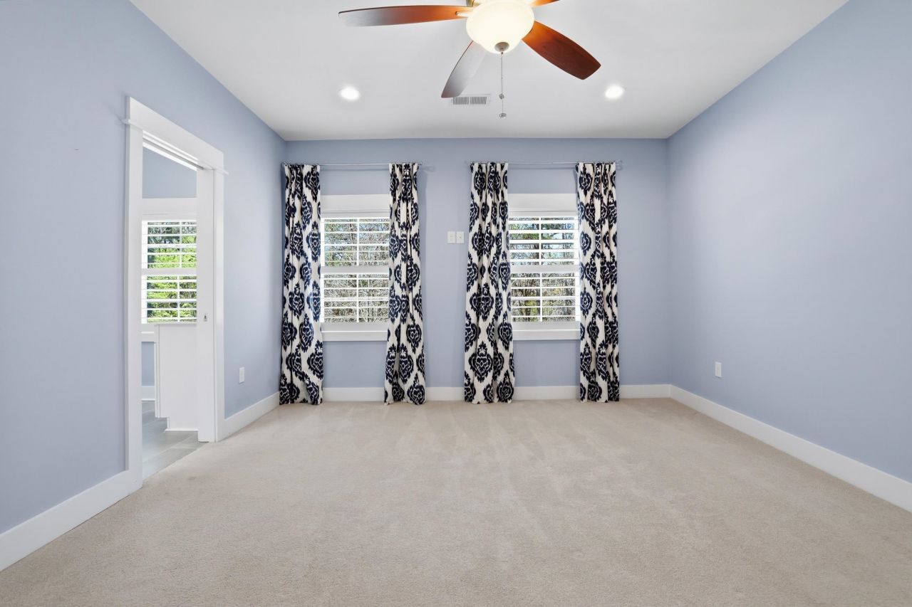 202 Spreading Oak Dr. Photo 37