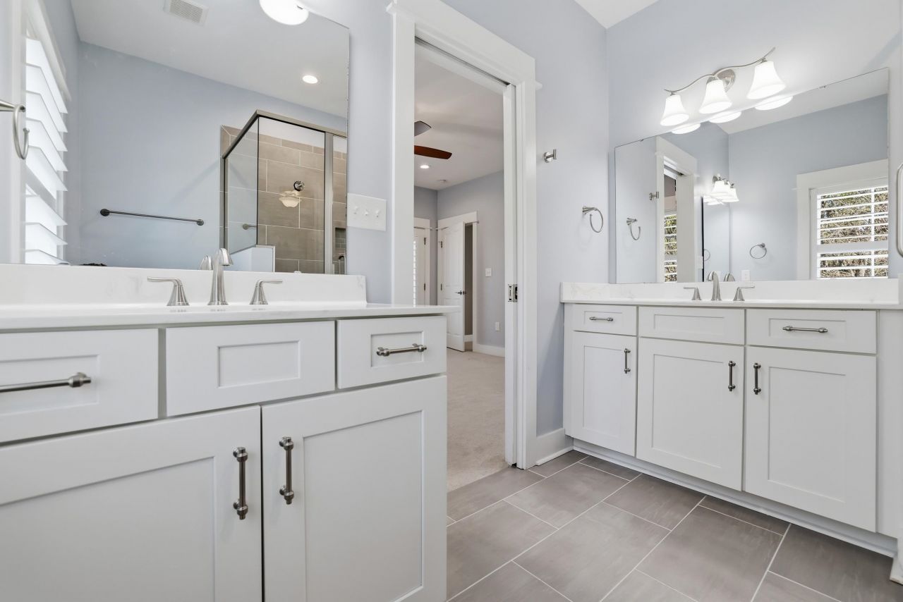 202 Spreading Oak Dr. Photo 40