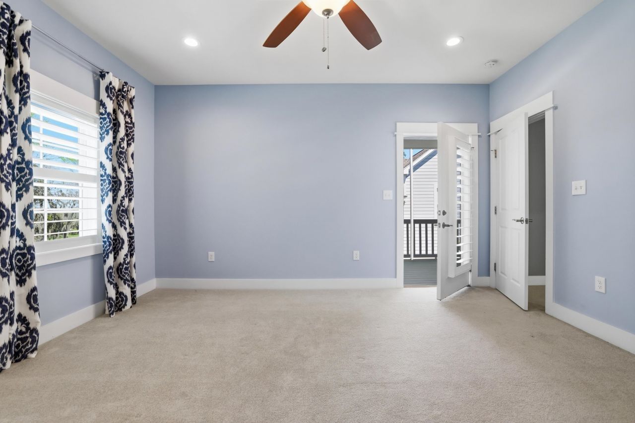 202 Spreading Oak Dr. Photo 41