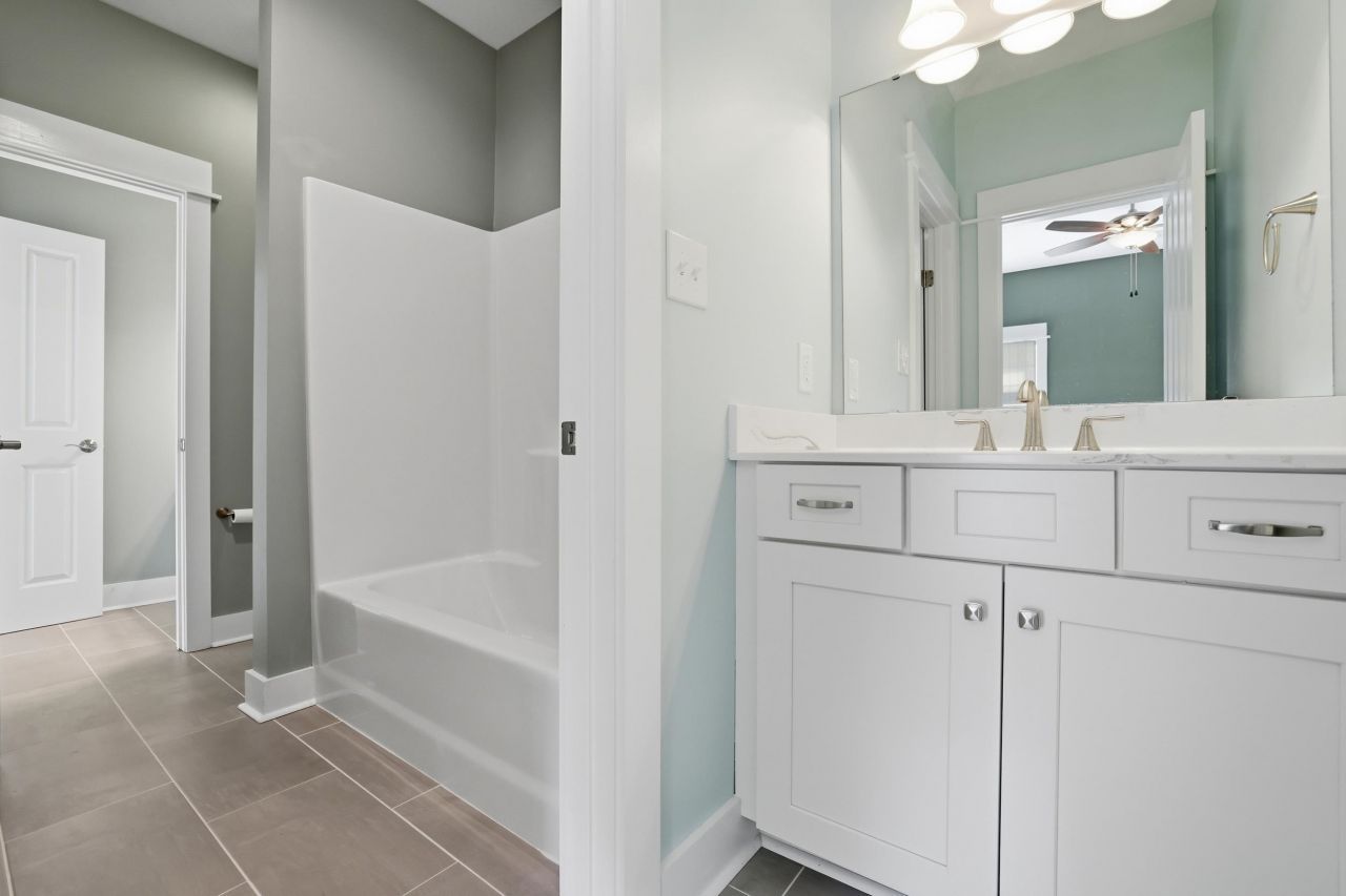 202 Spreading Oak Dr. Photo 47