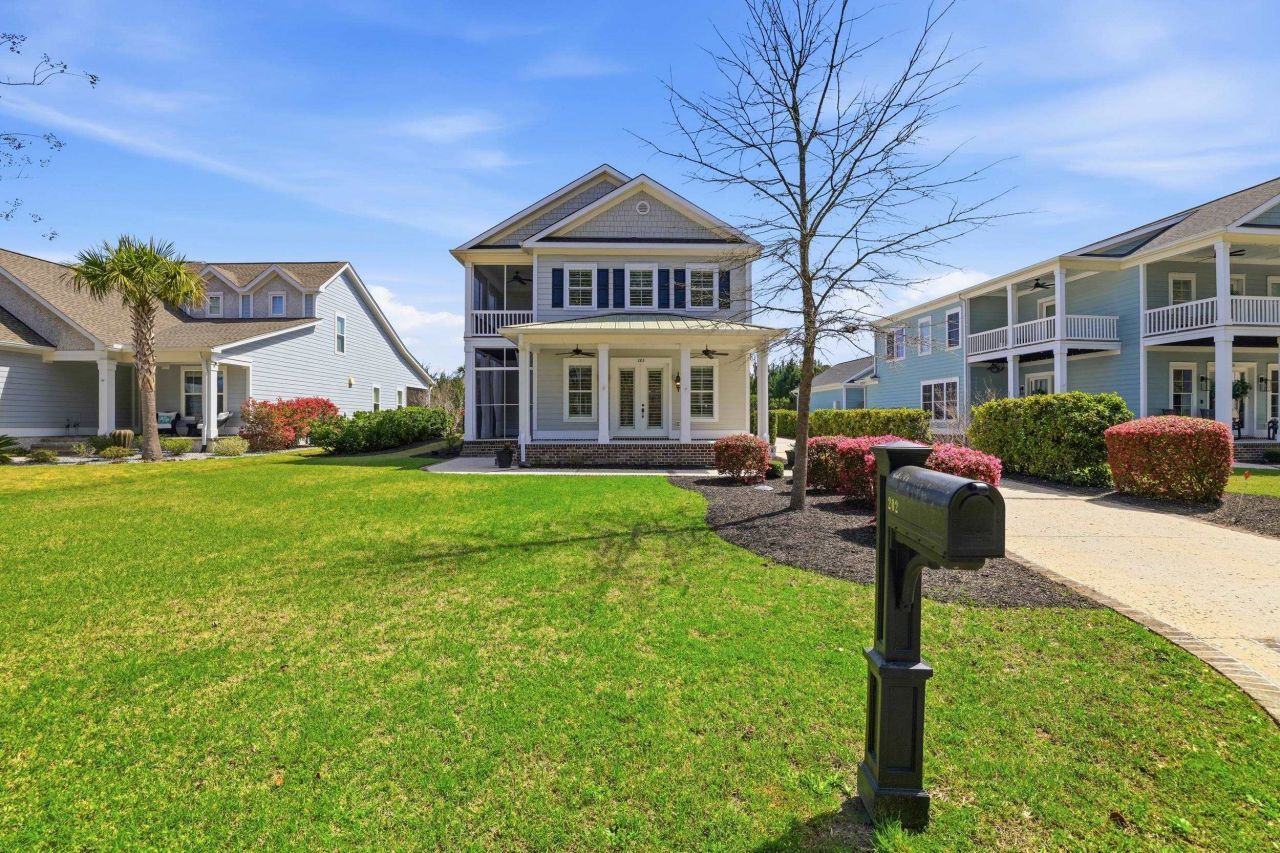 202 Spreading Oak Dr. Photo 7