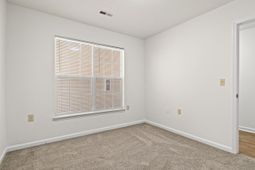 4243 Villas Dr. photo 4