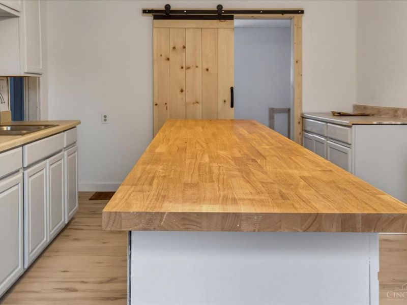 940 N High Street, Liberty Township, OH 45133 Photo 12