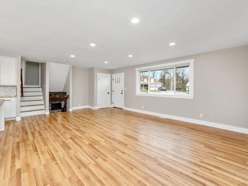 718 E Levitt Place, Union Twp, OH 45245 Photo 6