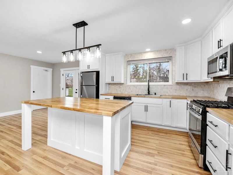 718 E Levitt Place, Union Twp, OH 45245 Photo 7