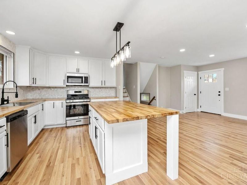 718 E Levitt Place, Union Twp, OH 45245 Photo 8