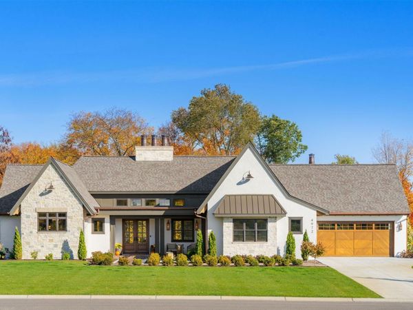 4972 Bridgevine Way, Independence, MN 55359