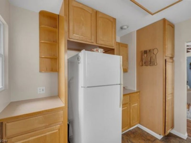 526 Clifford Avenue , Akron, OH 44301 Photo 10