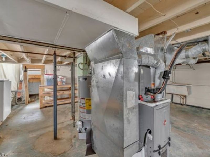 526 Clifford Avenue , Akron, OH 44301 Photo 19