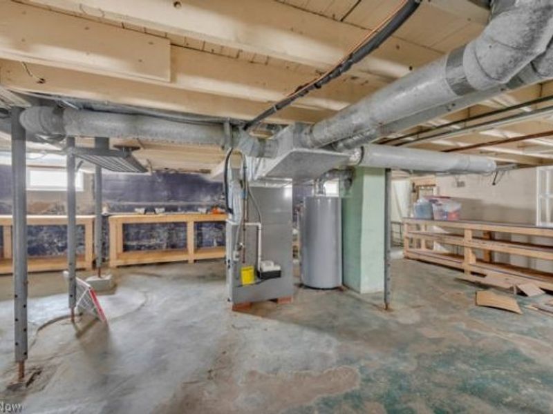 526 Clifford Avenue , Akron, OH 44301 Photo 20