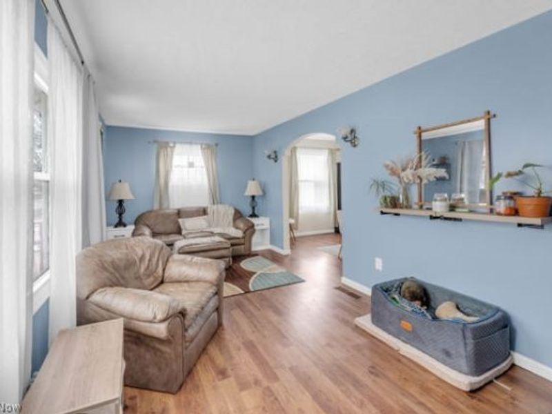 526 Clifford Avenue , Akron, OH 44301 Photo 4