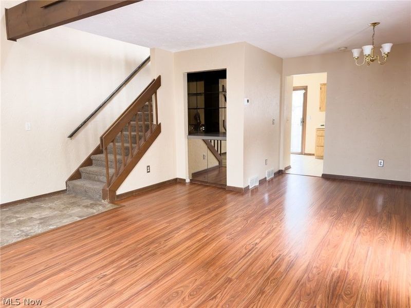 1363 Belvoir Mews , South Euclid, OH 44121 Photo 4