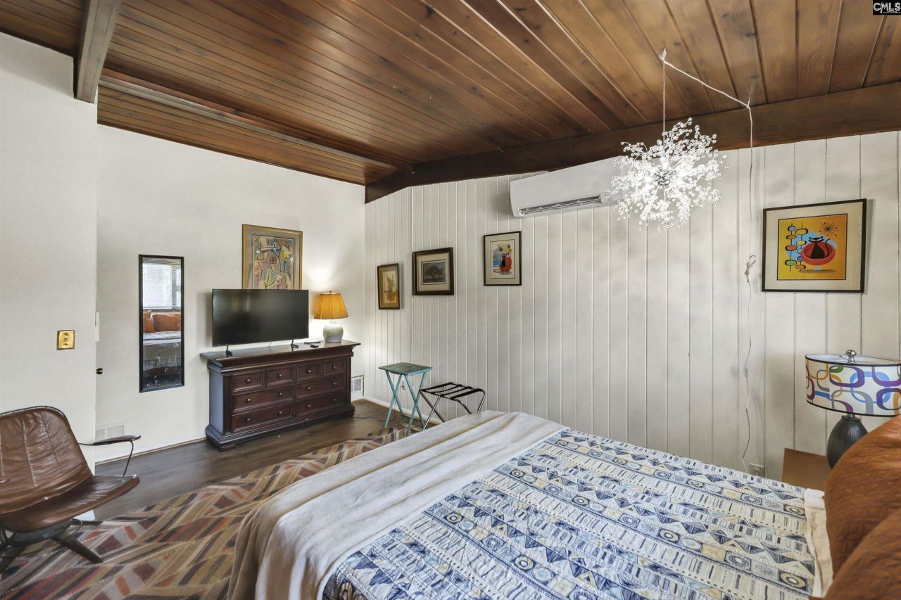 7331 Creekwood Drive  Photo 18