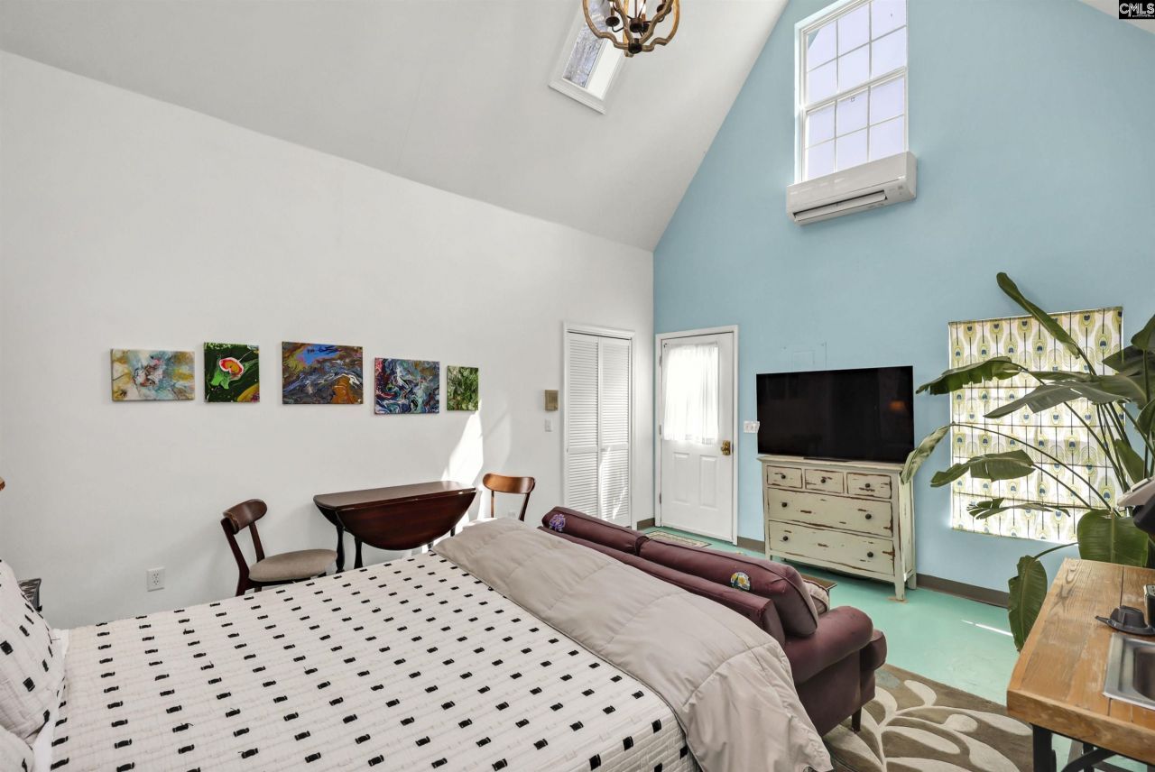 2505 Park Street  Photo 23