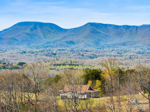 25 Preservation Trail , Columbus, NC 28722